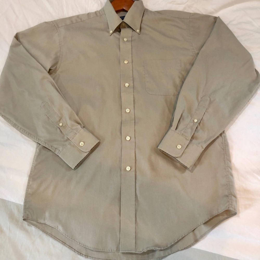 VonMaur Collection Men’s Button Up Shirt